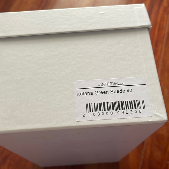 L’intervalle Green Suede ‘Katana’ Mules Sandals Size 40 $118 - Picture 7 of 7